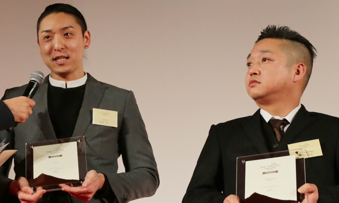 それぞれ緊張の面持ちのなか、受賞店の発表へ