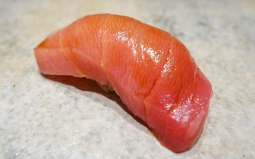 鮨 由うの写真