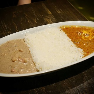 カマル
