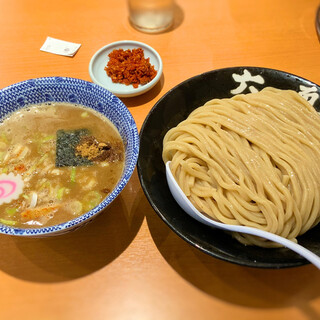 六厘舎
