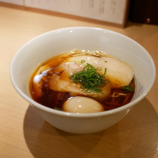 らぁ麺 はやし田 新宿本店