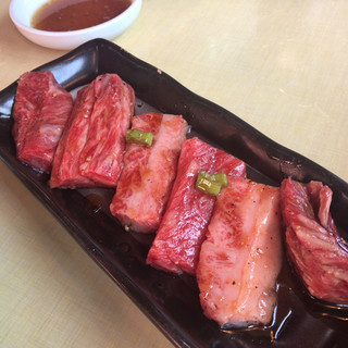 髭