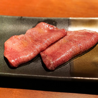 蕃 YORONIKU