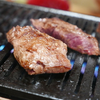 焼肉 初栄