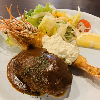 Revo 本店