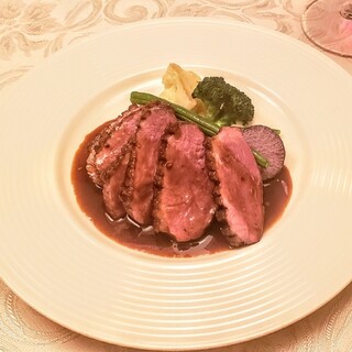 DINING 六区