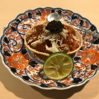 実伶