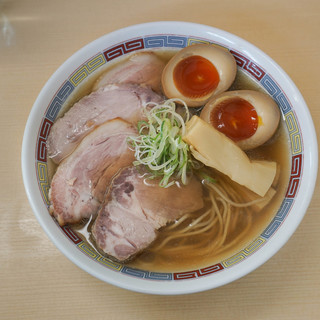煮干鰮らーめん 圓 八王子本店