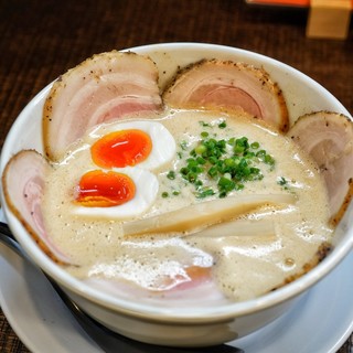 ラーメン家 みつ葉