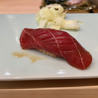 鮨いずみ