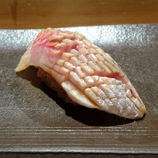 匠 進吾