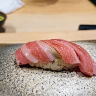 すし うえだ