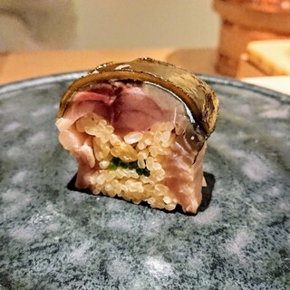 鮨 唐島