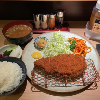 とん久