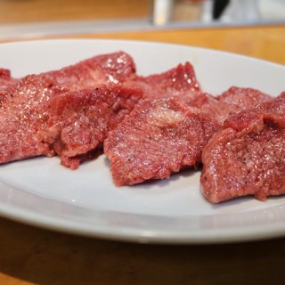 焼肉やっちゃん 京橋店