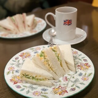 ロンドンティールーム 堂島店