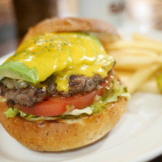 GRILL BURGER CLUB SASA