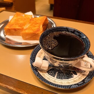 六曜社 珈琲店