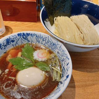 神田 勝本