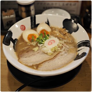 彩色ラーメンきんせい 高槻駅前店