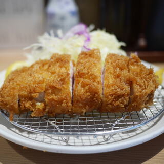 とんかつ目黒こがね