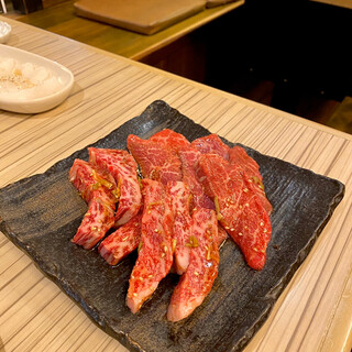 焼肉 童