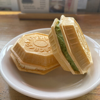 からさわ
