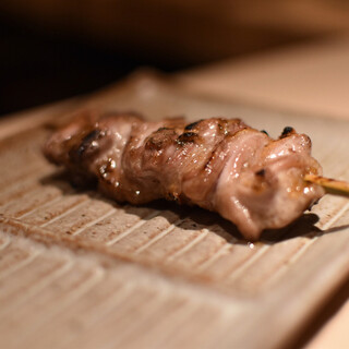 焼鳥　おみ乃