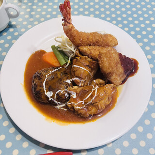 洋食屋ゆうき
