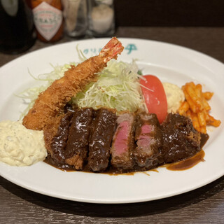 グリル一平 元町東店