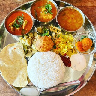 spice kitchen moona