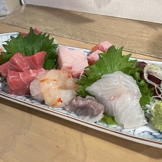 はすや