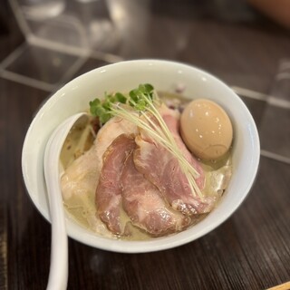 麺や でこ