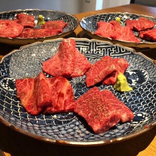 柳橋焼にく わにく
