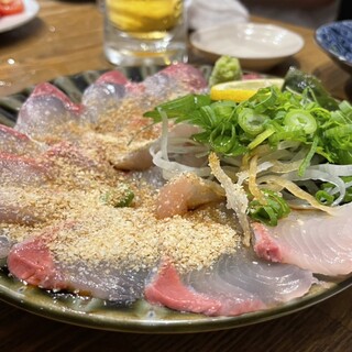 菱田屋酒場