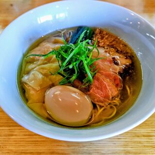 麺 㐂色
