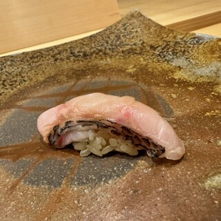 鮨 奥