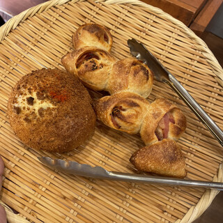 DONSUKE BAKERY