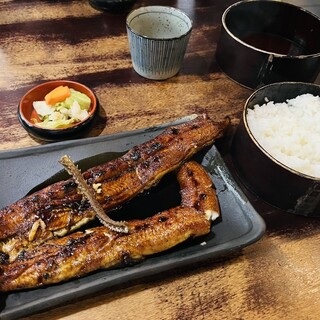石橋うなぎ店